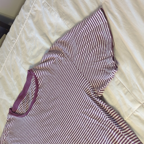 PacSun Purple & White Striped Tshirt - Small - Picture 5 of 6
